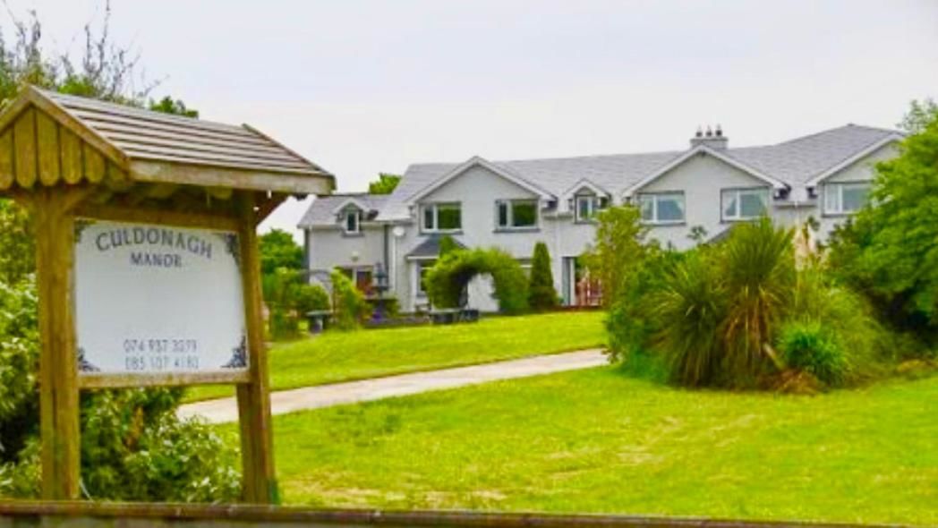 Отели типа «постель и завтрак» Culdonagh Manor Малин-8